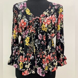 78&Sunny Sailwind V-Neck Ruffle Floral Women's Top Small 2/4 NWT